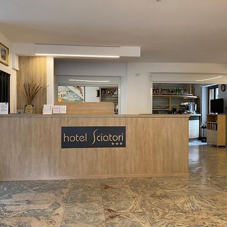 Hotel Sciatori 3 Stelle Superior Temù Exterior foto
